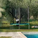 Villa Modern Oliveti With Pool And Grill In Porec *