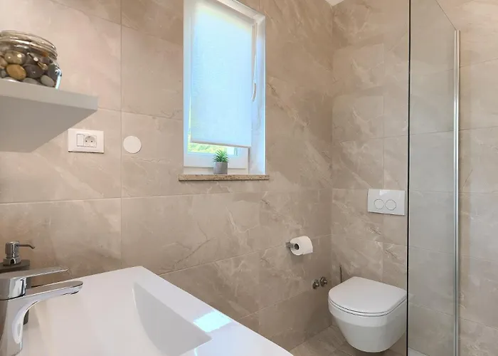 Modern Oliveti With Pool And Grill In Porec Villa *
